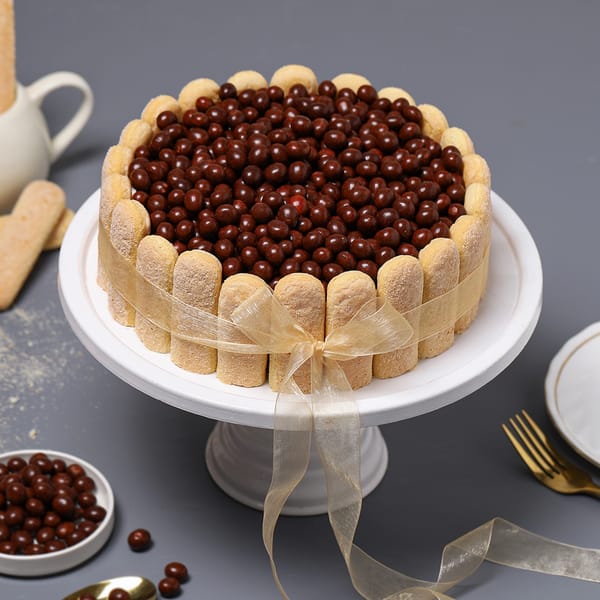 Nutella Indulgence Cream Cake (Hlaf Kg)