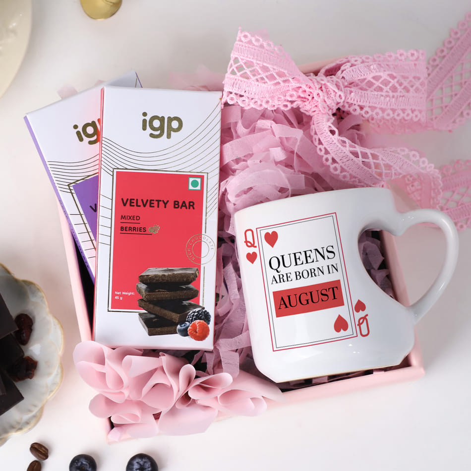 Buy/Send Birthday Queen Personalized Hamper Online IGP JVS1264756