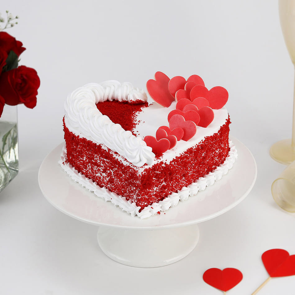 Buy/Send Heart Shaped Red Velvet Cake (1 Kg) Online IGP JVS1192069