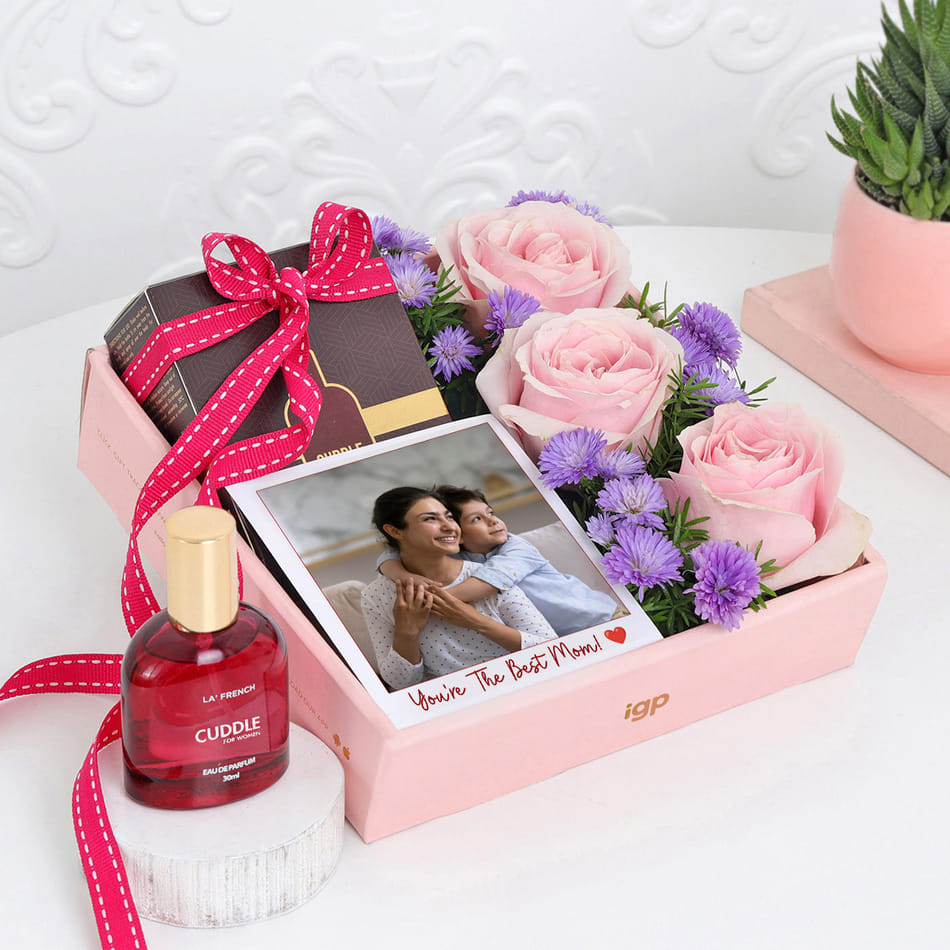 Buy/Send Personalized Mom's Scented Bliss Arrangement Online IGP