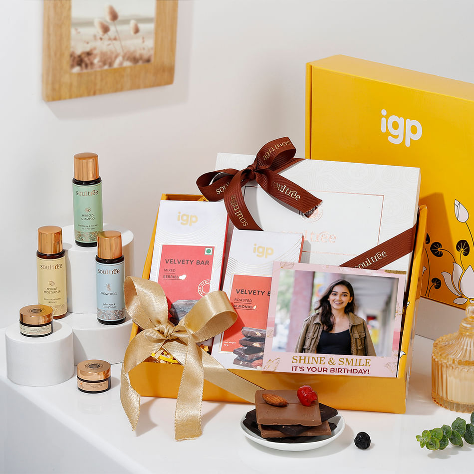 Buy/Send Personalized Relaxing Birthday Gift Hamper Online IGP