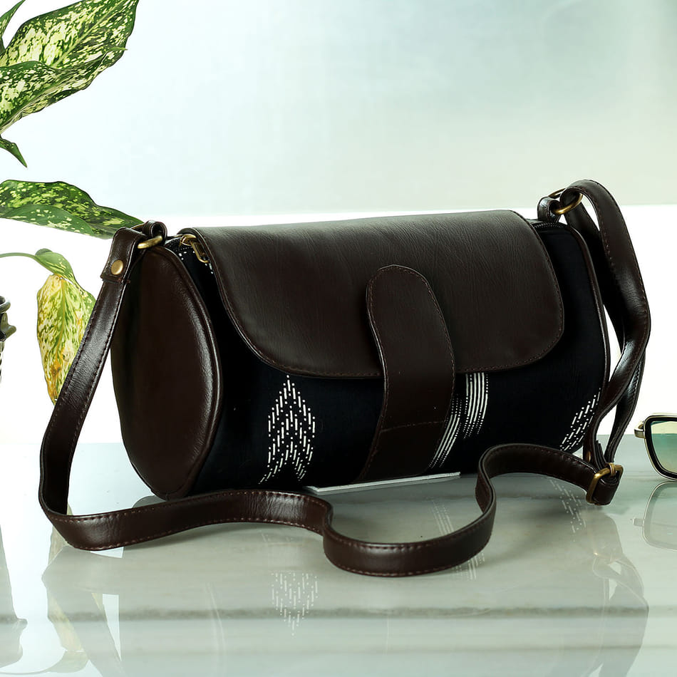 Small Stylish Cylindrical Hand Bag: Gift/Send Fashion Gifts Online
