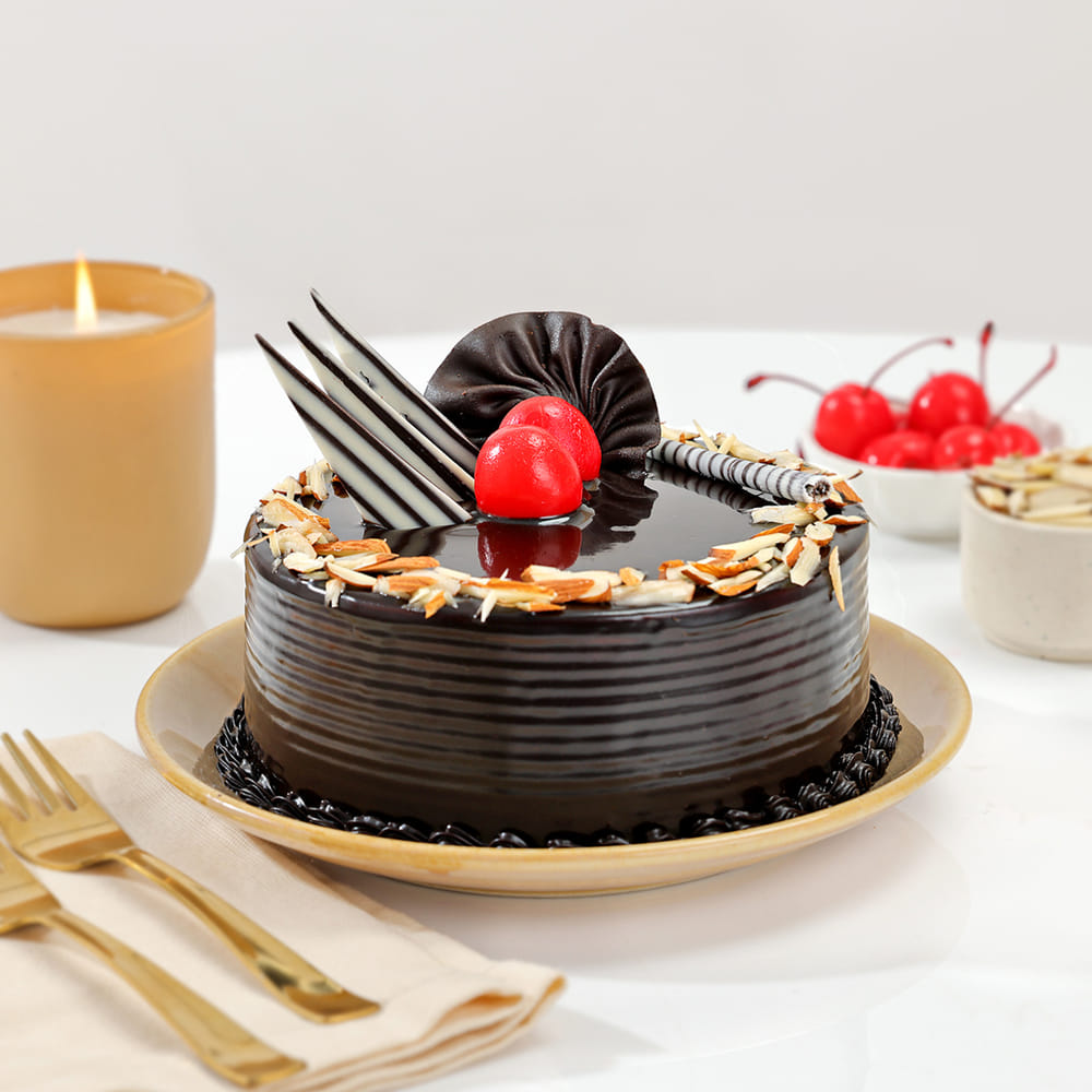 Buy/Send Choco Berry Almond Cake Online | IGP | JVS1360896