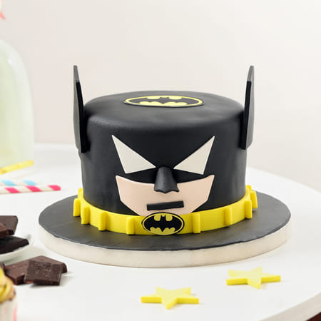 Batman Bonanza Fondant Cake 3 kg)-image-2