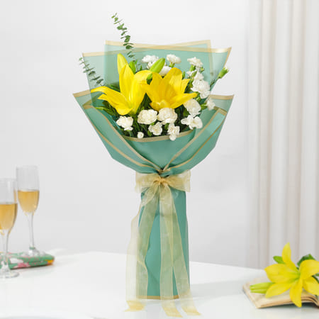 Bright Yellow Lily Bouquet-picture-37