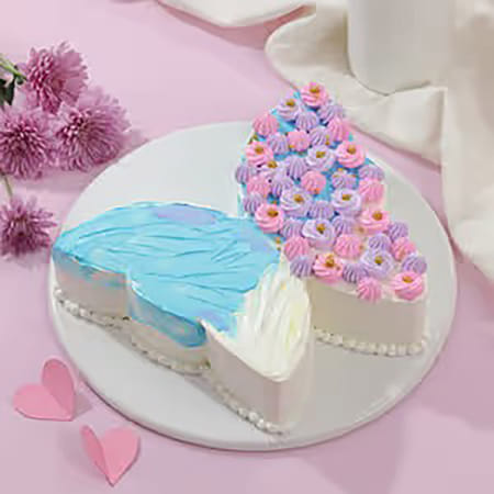 Butterfly Bloom Vanilla Cake (1 Kg)-image-49