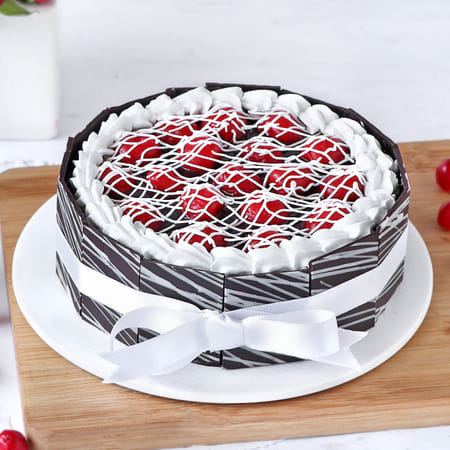 Cherry Filled Chocolate Cake (1 Kg)-picture-14