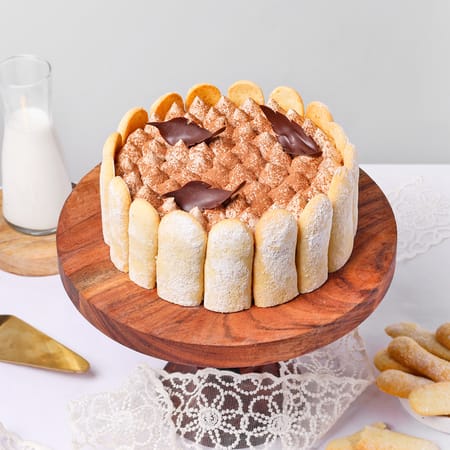 Classic Tiramisu Cake (500 g)-image-5