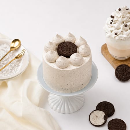 Creamy Cookie Korean Bento Cake-image-12