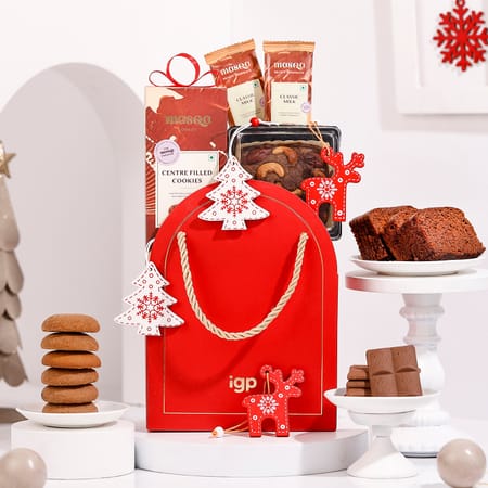 delicious christmas treats hamper