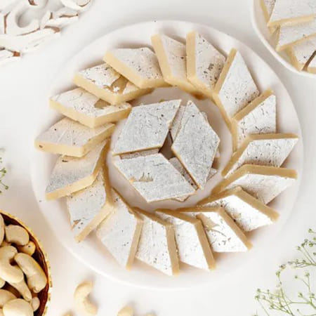 Delicious Kaju Katli (400 gm)-image-25