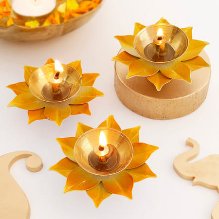 Elegant Lotus Diya - Set Of 3 - Yellow-picture-30