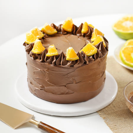 Fruitful Fantasy Chocolate Cake (1 kg)-picture-23
