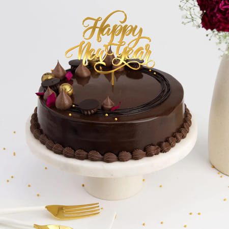 Golden Midnight New Year Chocolate Cake-picture-20