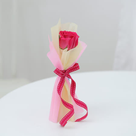 IGP Mom's Elegance: A Pink Rose Embrace-picture-32
