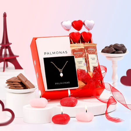 IGP x Palmonas - Dainty Pearl Necklace Hamper