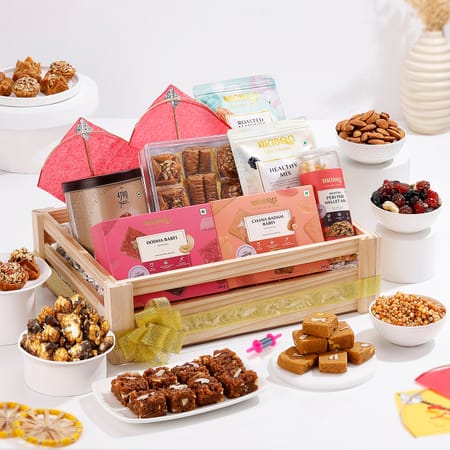 Lohri Gourmet Celebration Tray-image-1