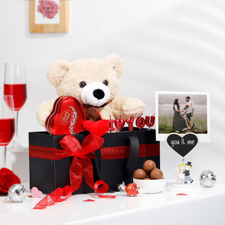 Lovely Indulgence Personalized Hamper-picture-23