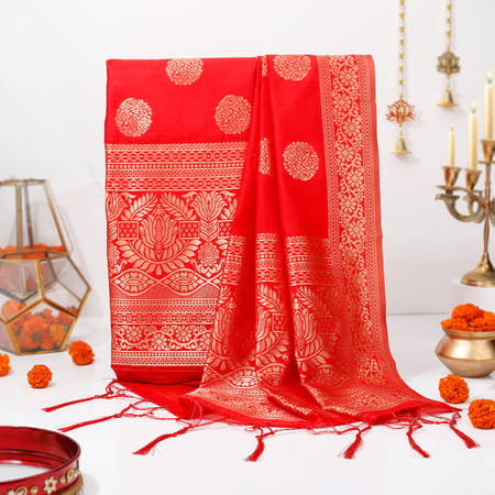 Magnificent Banarasi Dupatta For Karwa Chauth-image-8