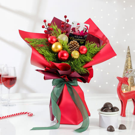 Merrywood Personalized Christmas Fridge Magnet Bouquet-image-5