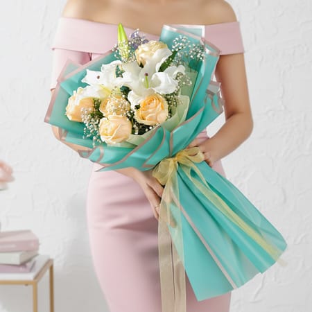 Oriental Lily Peach Rose Hand-tied Bouquet-picture-34