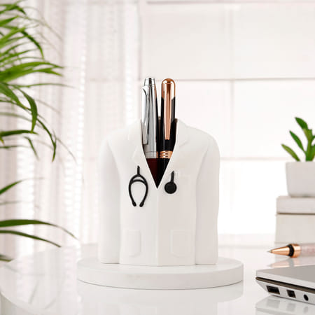 Unique Doctor Coat White Penstand-image-1