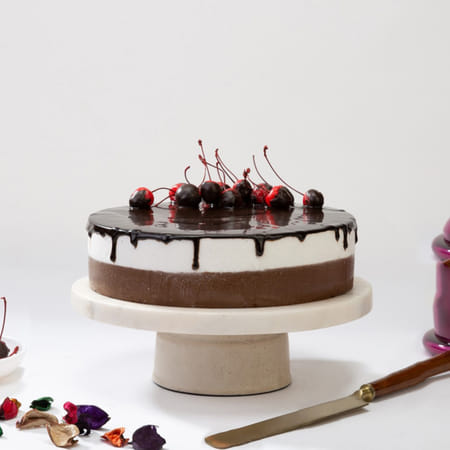 Vanilla Chocolate Mousse Cake (3 Kg)-picture-52