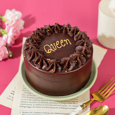 Women's Day Queen Chocolate Cake (300g)-image-17