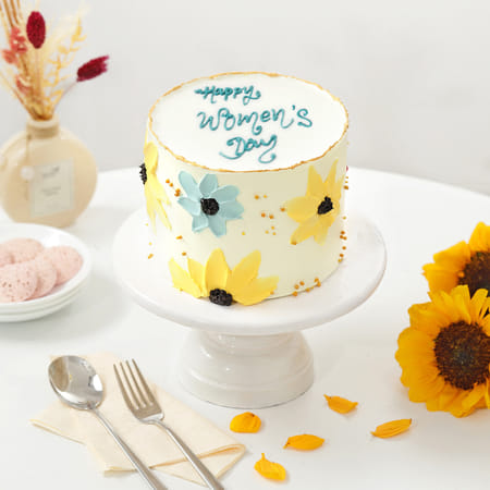 Women's Day Special Floral Cake (1 kg)-picture-15