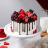 Chocolate Kiss Red Velvet Cake (750 Gm) Online