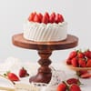 Gift Classic Strawberry And White Chocolate Cake