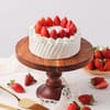 Classic Strawberry & White Chocolate Cake (1 Kg)