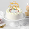 Creamy Vanilla New Year Cake