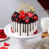 Decadent Romance Red Velvet Anniversary Cake (750 Gm) Online