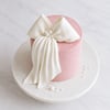 Gift Pearl Bow Designer Cake