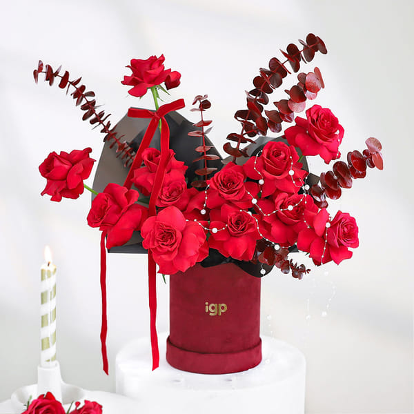 14 Red Roses Velvet Box Valentine's Day Gift