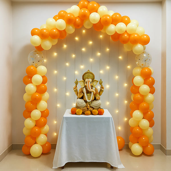 Balloon and Lights Décor