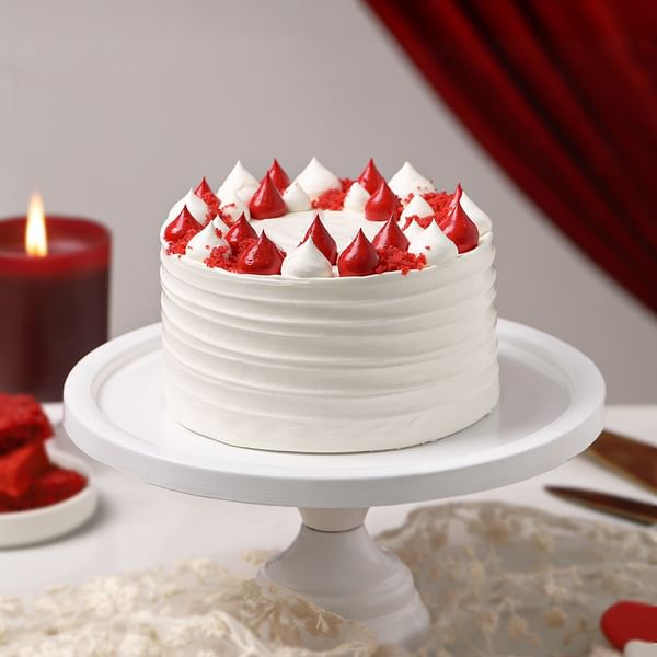 Blissful Red Velvet Cake (1 Kg)