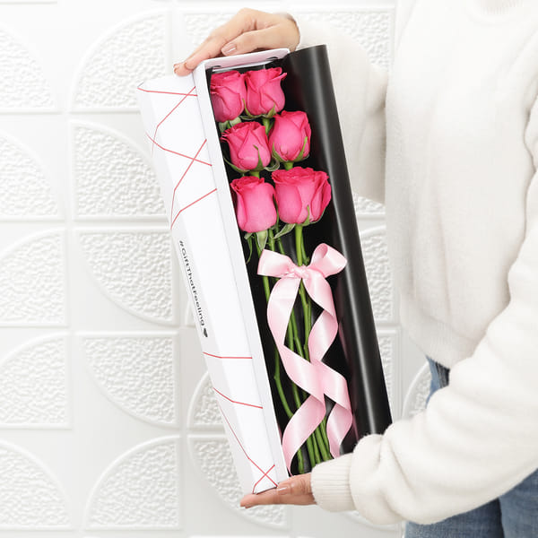 Blooming 6 Pink Roses Flower Box