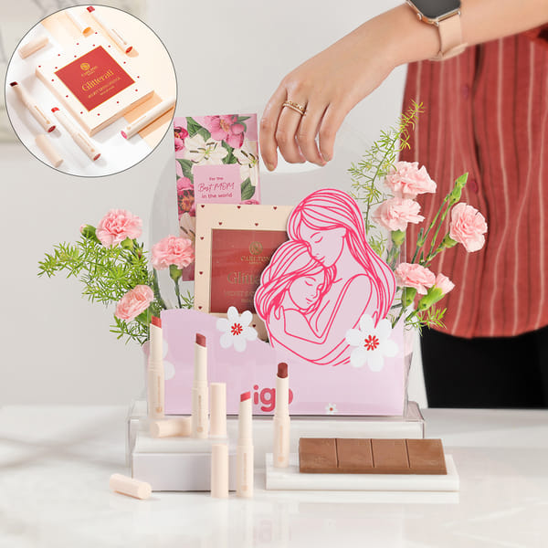 Blooms And Beauty Treat For Mom