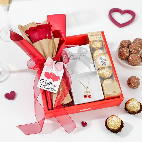 Blooms And Chocolates Valentines Day Gift Hamper