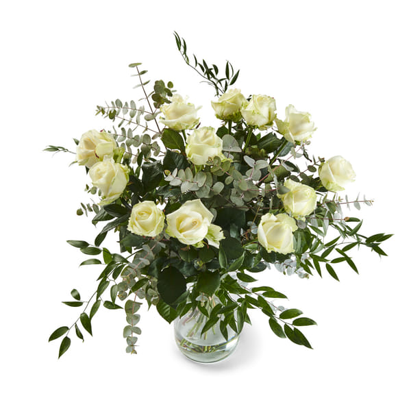 Bouquet with 12 white roses