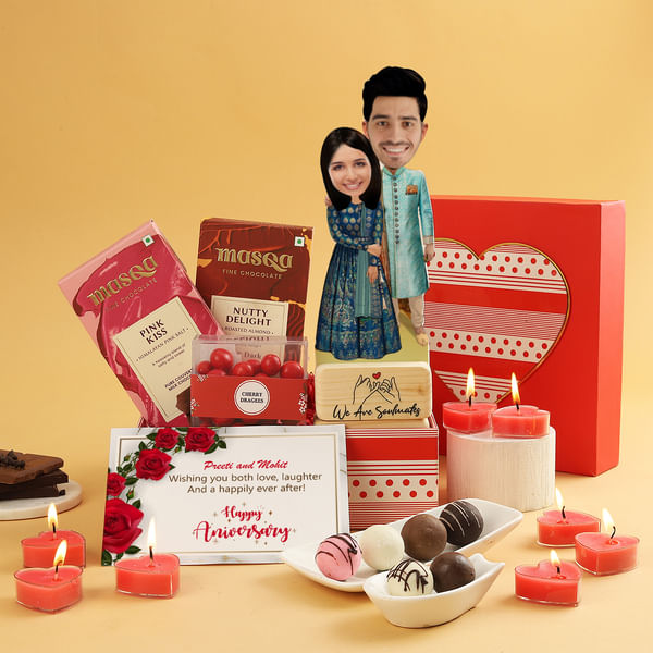 Buy/Send Box Of Love Personalized Anniversary Gift Online IGP