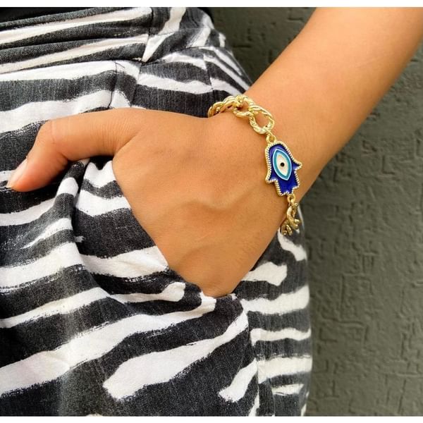 Bracelet - Evil Eye Hand - Blue Color - Single Piece