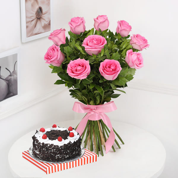 Buy/Send Bunch of 10 Pink Roses & Round Black Forest Cake Online | IGP ...