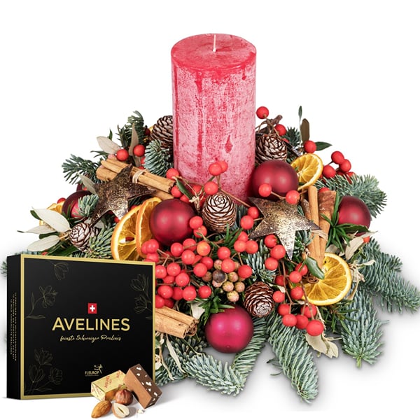 Candle arrangement 'Festive Glamorous' with Avelines praline
