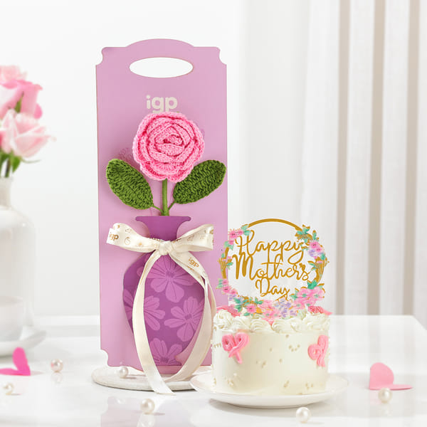 Charming Crochet Rose And Mother's Day Cake Combo