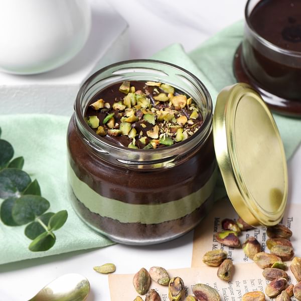 Chocolate Kunafa Jar Cake (200 g)