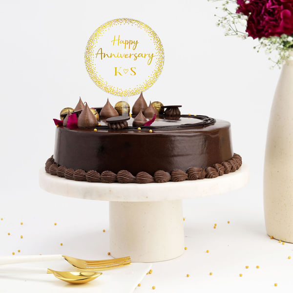 Chocolaty Bliss Personalized Anniversary Cake (450 g)
