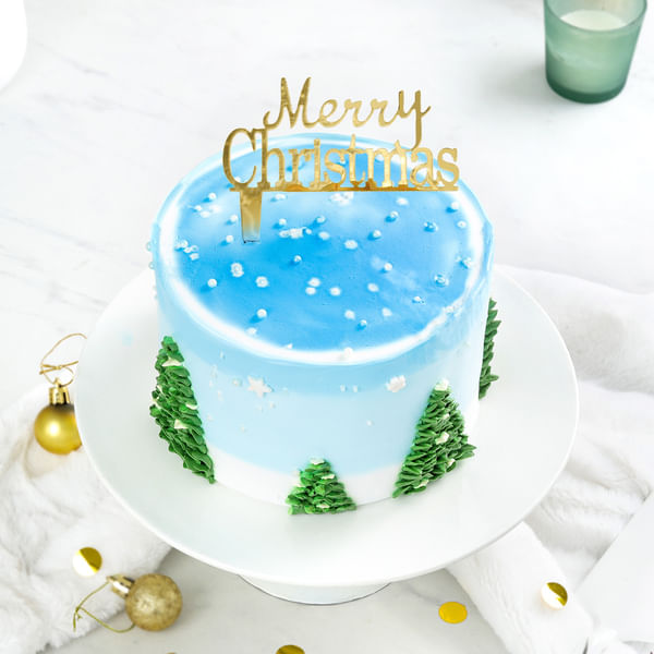 Christmas Tree Cream Cake